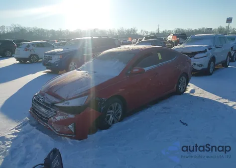 2019 Hyundai Elantra Value Edition z USA, uszkodzony, nr VIN KMHD84LF2KU840984